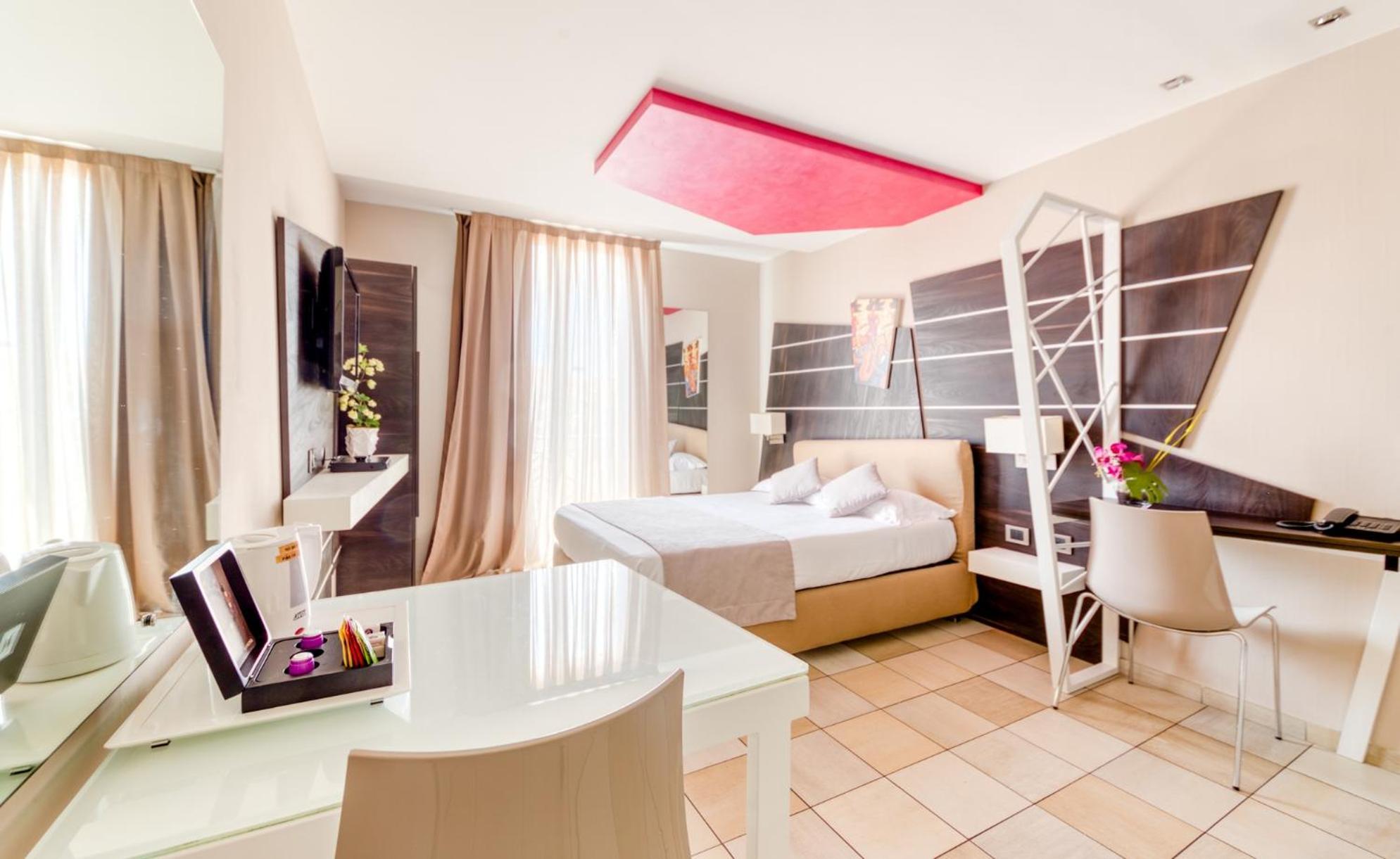 ז'ואן-לה-פינס Hotel Villa D'Elsa מראה חיצוני תמונה