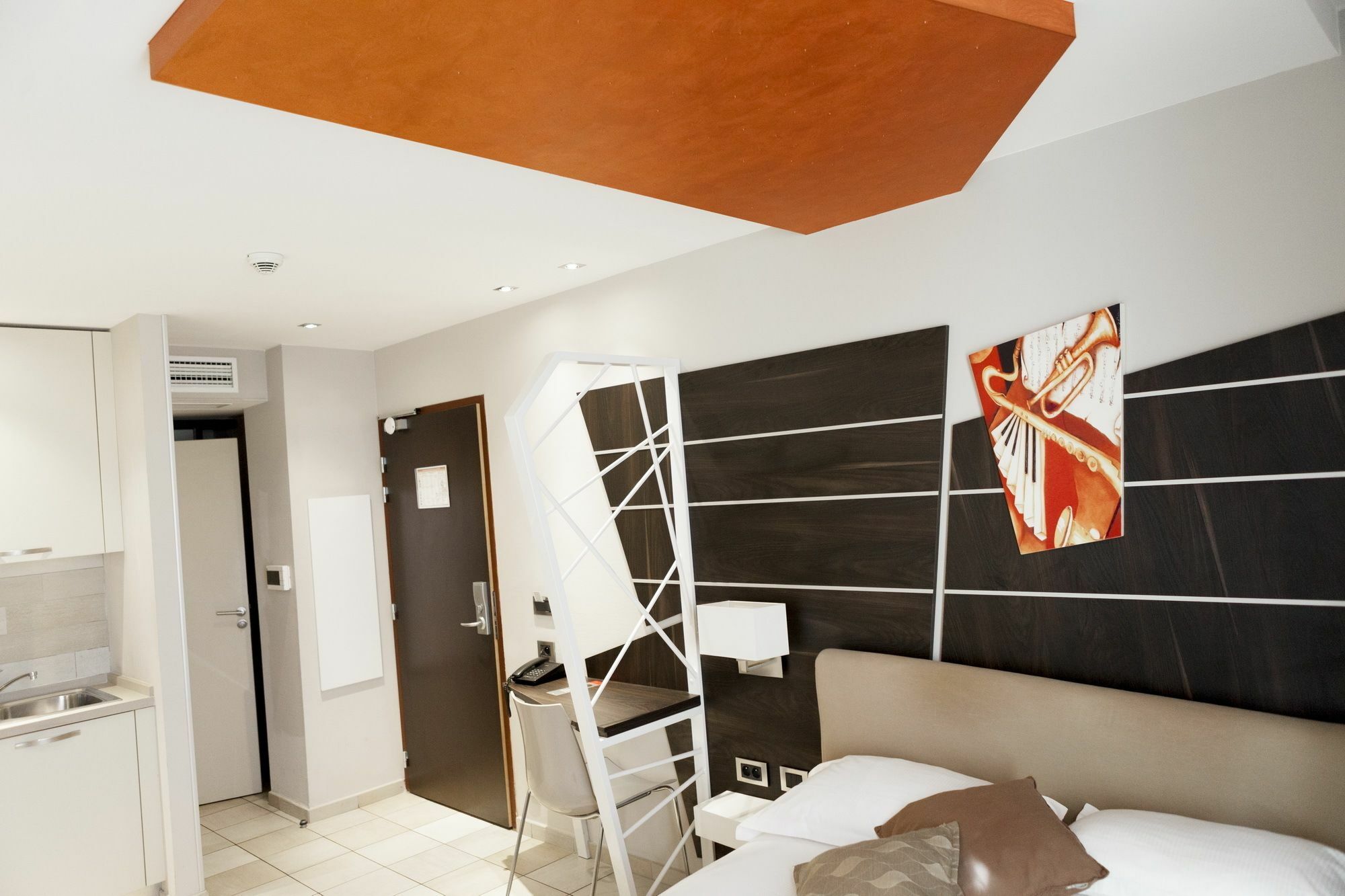 ז'ואן-לה-פינס Hotel Villa D'Elsa מראה חיצוני תמונה