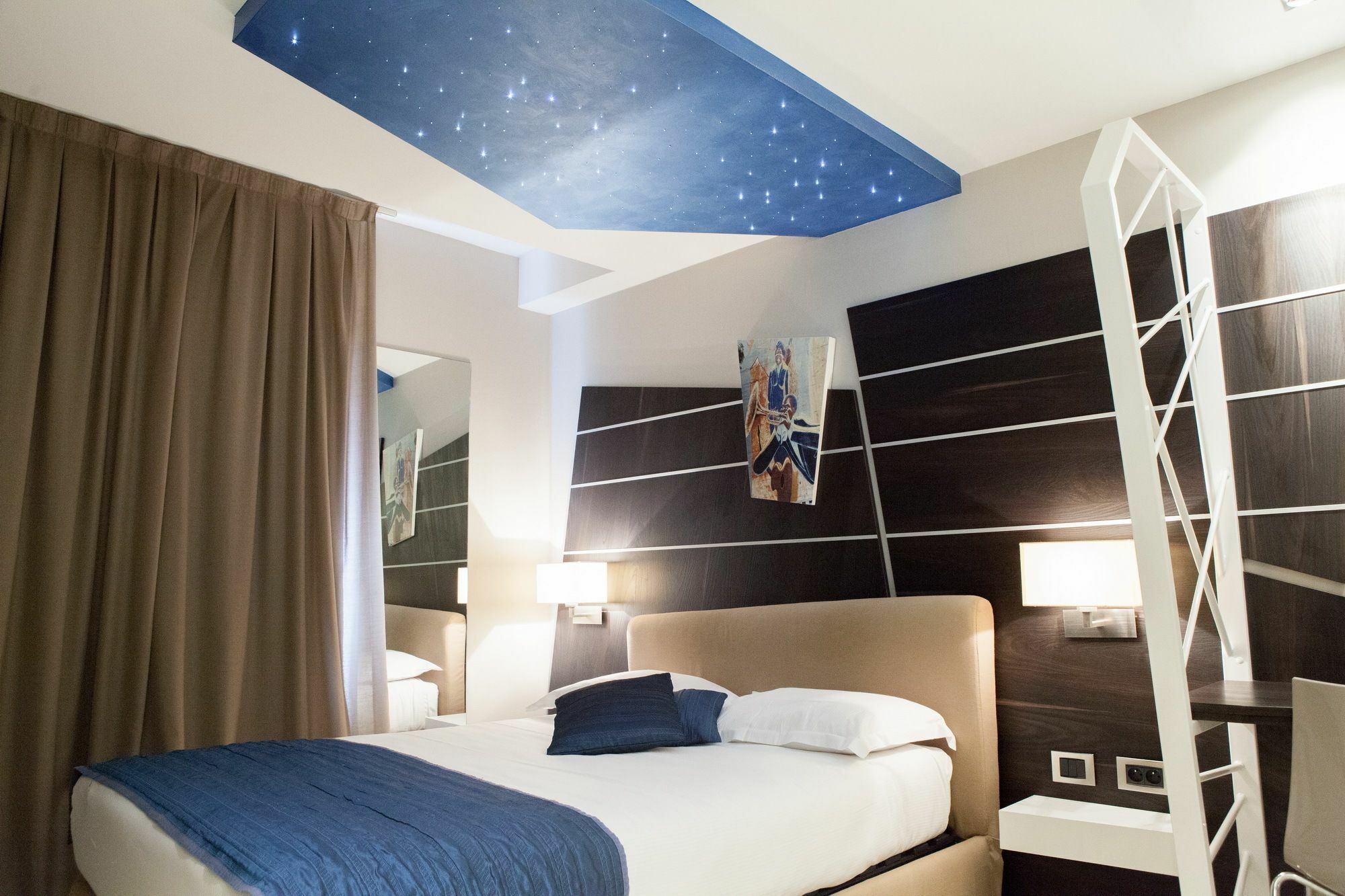 ז'ואן-לה-פינס Hotel Villa D'Elsa מראה חיצוני תמונה